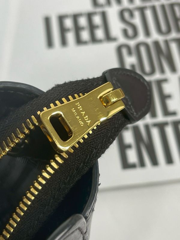 【分期0利率】PARDA 迷你手提肩背兩用包【99成新】 