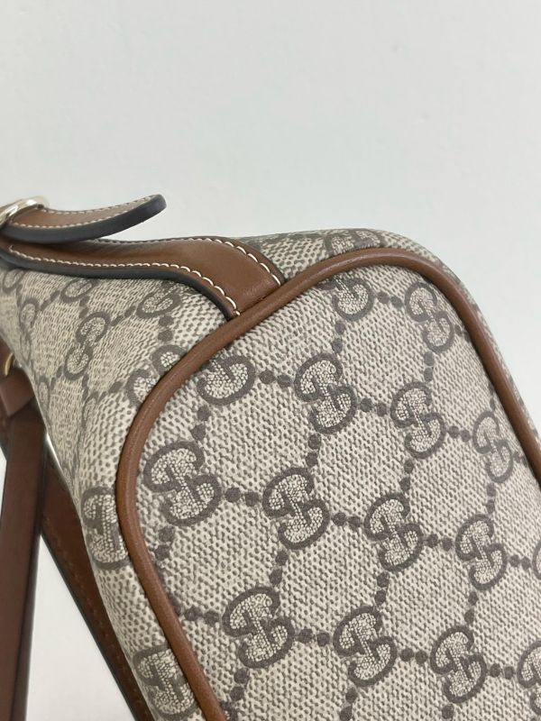 【95成新】GUCCI GG EMBLEM 小型肩背包 