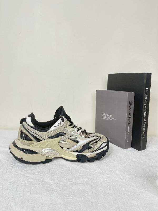【分期0利率】BALENCIAGA TRACK2 老爹鞋 JP24 【99成新】 