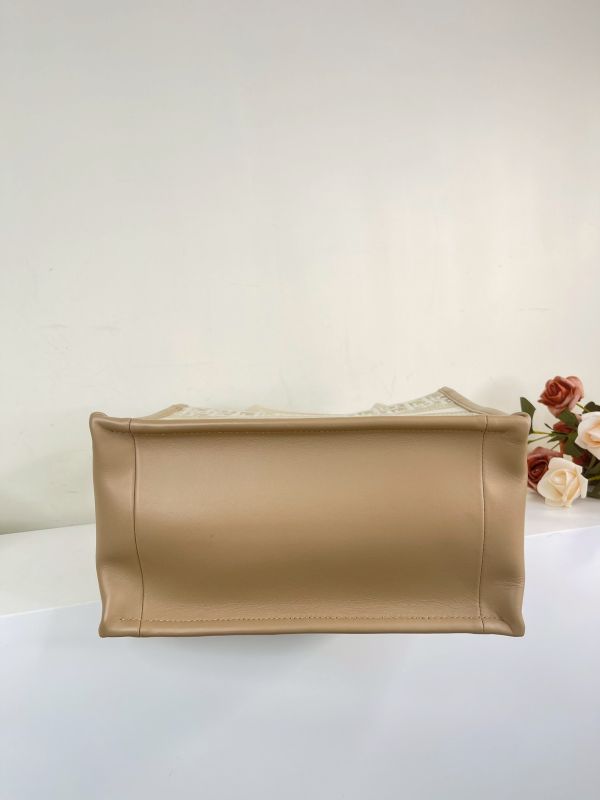 【分期0利率】DIOR Book Tote 小型托特包【95成新】 