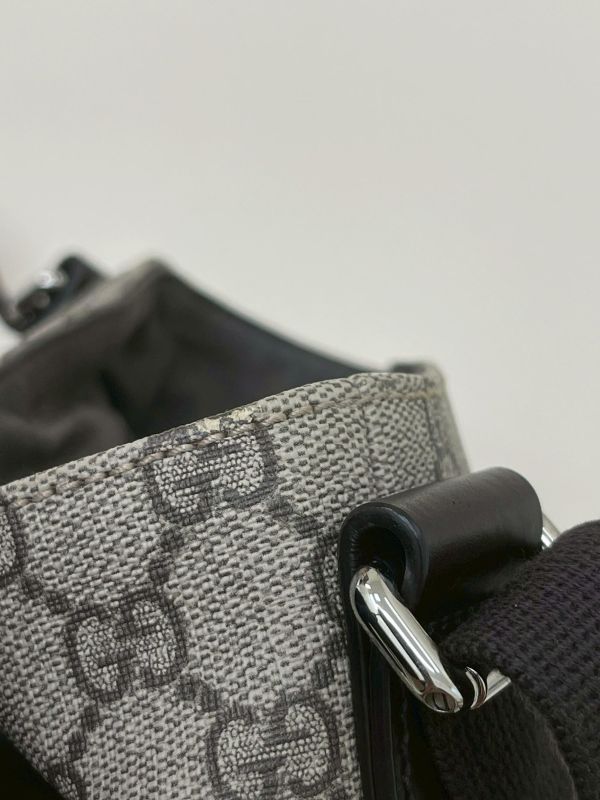 【9成新】GUCCI 男款老花斜背包 