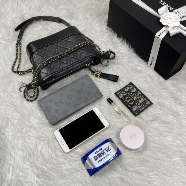 【12期0利率】CHANEL Gabrielle hobo 流浪包小號【22/02上海購證】【未使用閒置品】 