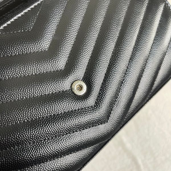 【12期0利率】YSL WOC 魚子醬鍊包 銀扣22.5CM【台灣購證】【95成新】 