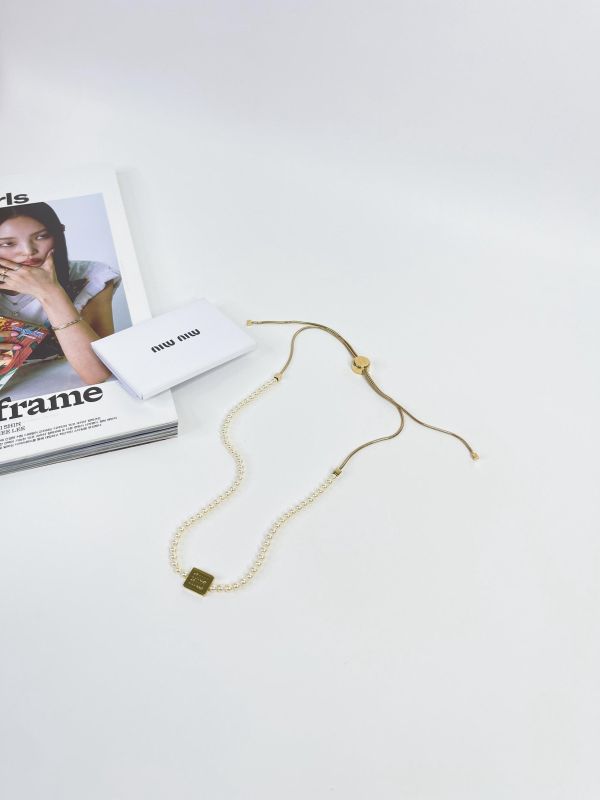 【全新品】MIUMIU 珍珠金屬頸鍊 