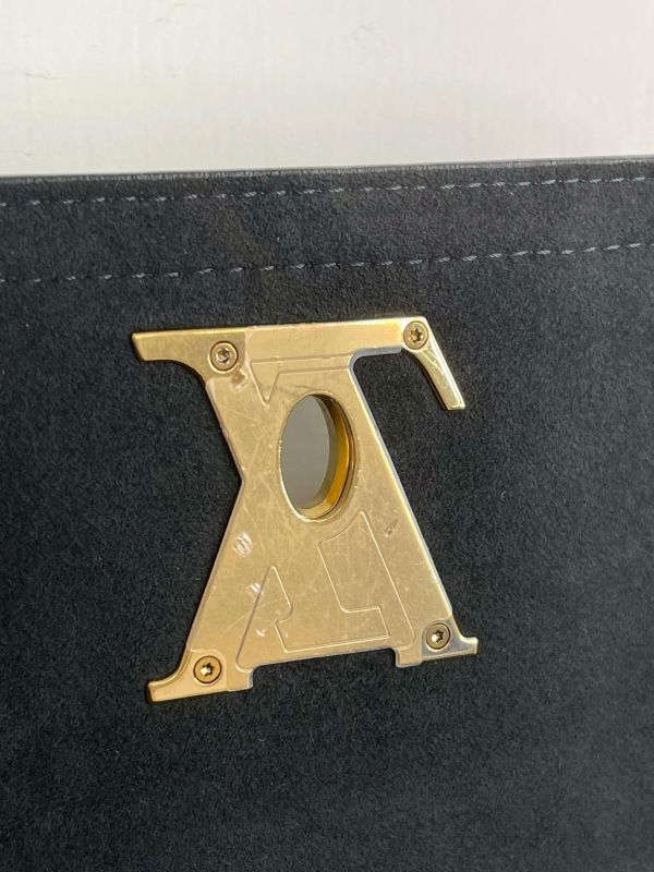 【99成新】LV LOCKME CHAIN 小號斜背包 