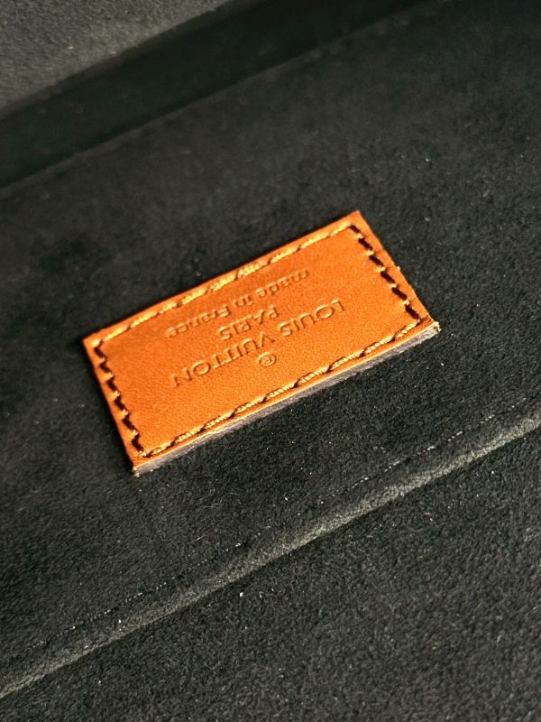 【閒置新品】LV DAUPHINE MM 