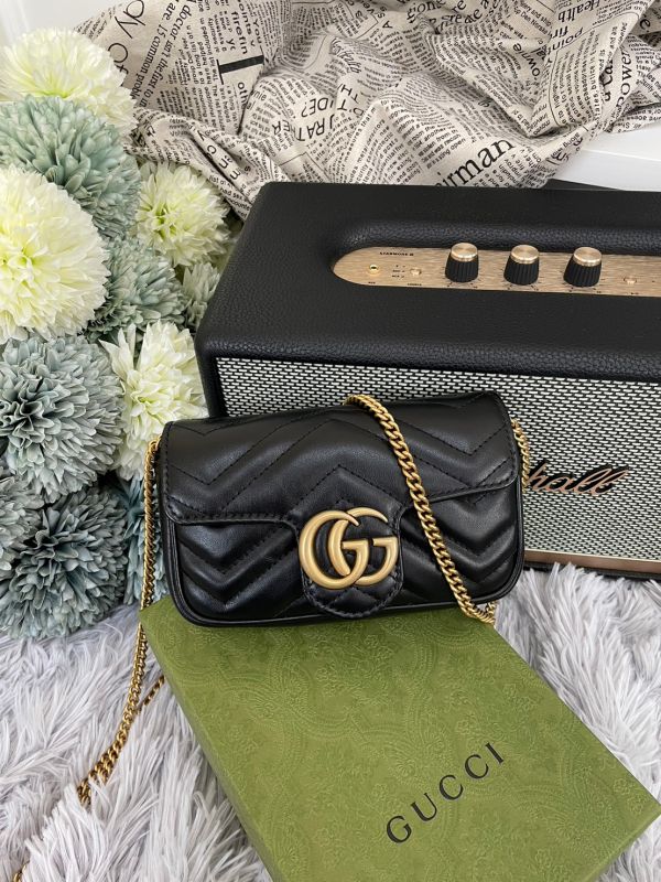 【12期0利率】GUCCI GG Marmont 絎縫皮革迷你手袋 