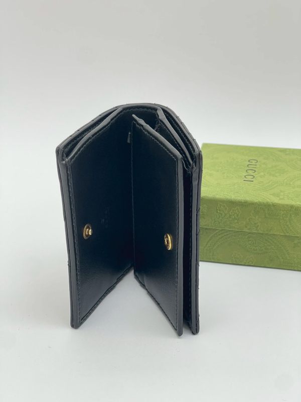 【99成新】GUCCI Marmont 愛心兩摺拉鍊零錢袋短夾 