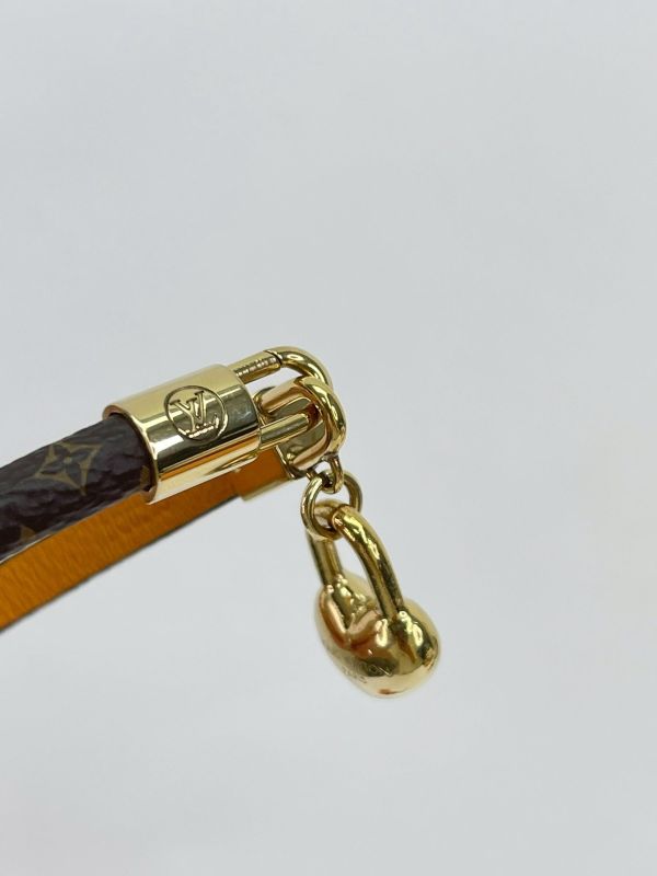 【9成新】LV Crazy In Lock 吊飾手環 