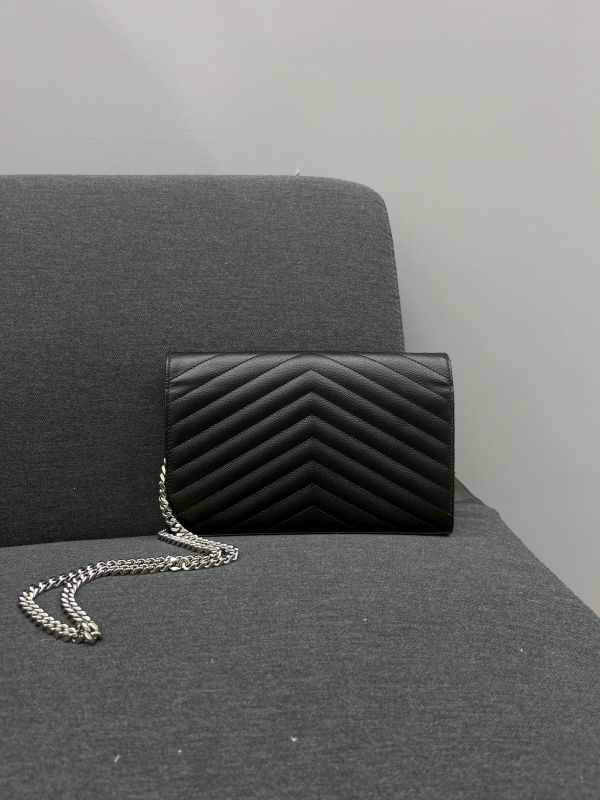【95成新】YSL WOC 魚子醬鍊包 22.5CM 