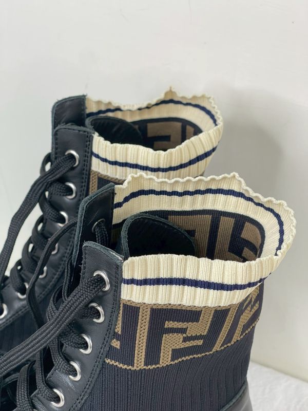 【分期0利率】FENDI Rockoko 機車靴【9成新】 