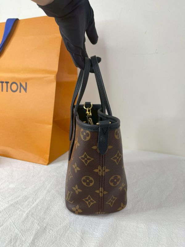 【99成新】LV Neverfull Inside Out BB 