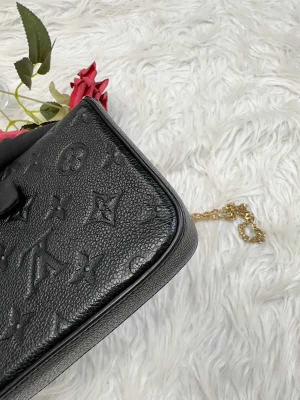 【12期0利率】LV Félicie Pochette 舊款壓紋老花三合一 (非絨布內裡)【21年9月台灣購證】【88成新】 