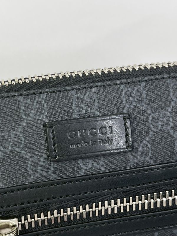 【99成新】GUCCI GG SUPREME 斜背包 