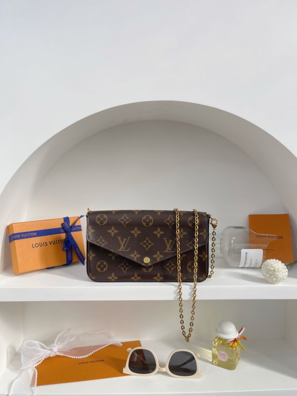 【分期0利率】 LV LV Félicie Pochette 舊款老花三合一 (非絨布內裡)【9成新】 