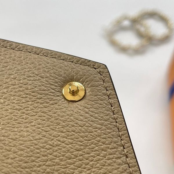 【12期0利率】LV   Victorine皮革三折短夾【99成新】 