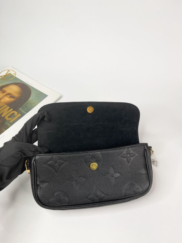 【分期0利率】LV 皮革壓紋 IVY【99成新】 