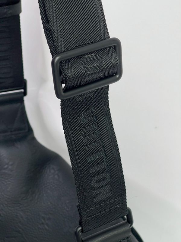 【全新品】LV Rush Bumbag 腰包 