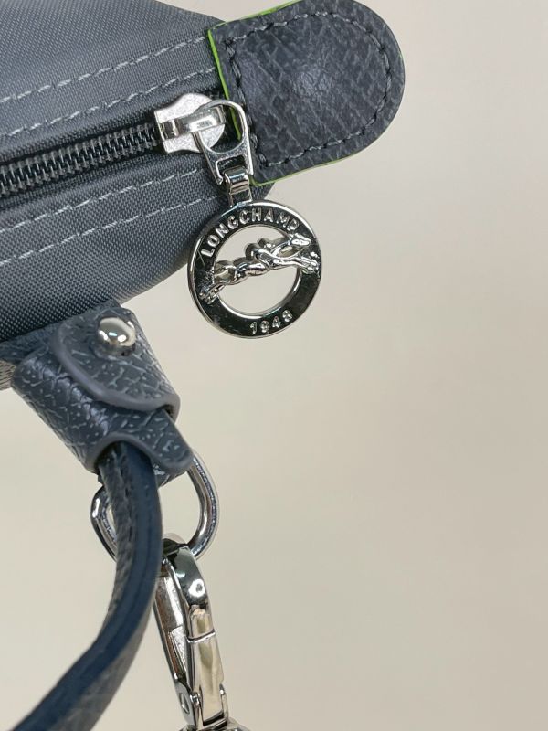 【分期0利率】LONGCHAMP Le Pliage Original 附提把的小袋子【9成新】 