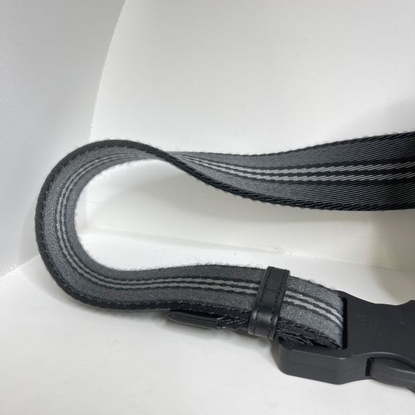 【12期0利率】BURBERRY Sonny 滿版TB 印刷 LOGO腰包【22年台灣購證】【9成新】 