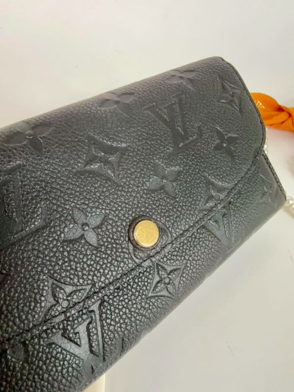 【分期0利率】LV Emilie 錢包【9成新】 