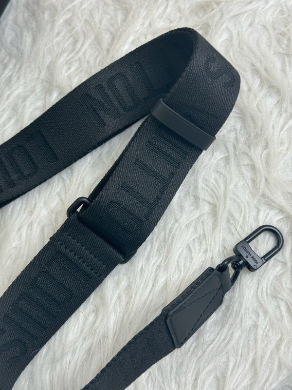 【分期0利率】LV Fastline 郵差包【全新品】 