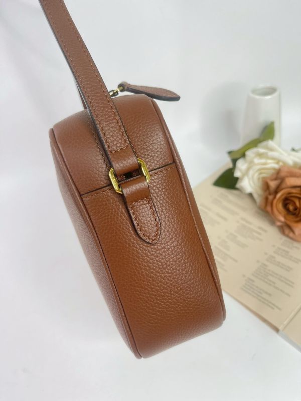 【99成新】BURBERRY TB 荔枝牛皮相機包 