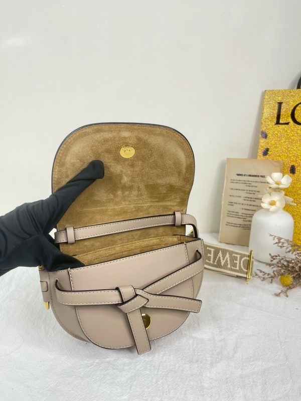【分期0利率】LOEWE MINI GATE 雙層包 沙色【99成新】 