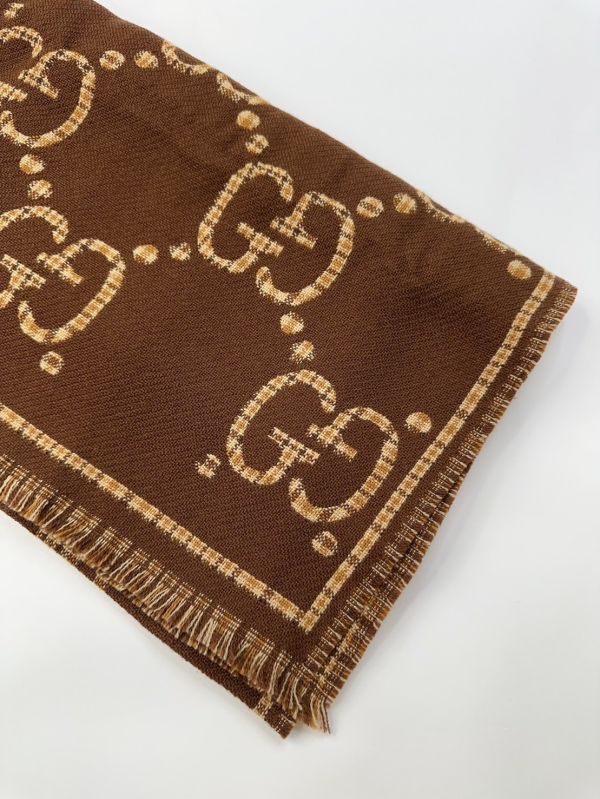 【12期0利率】GUCCI 格紋GG羊毛圍巾【全新閒置】 