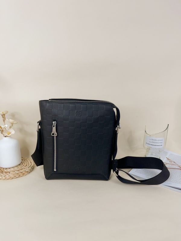 【分期0利率】LV Apollo BB 郵差包 【95成新】 