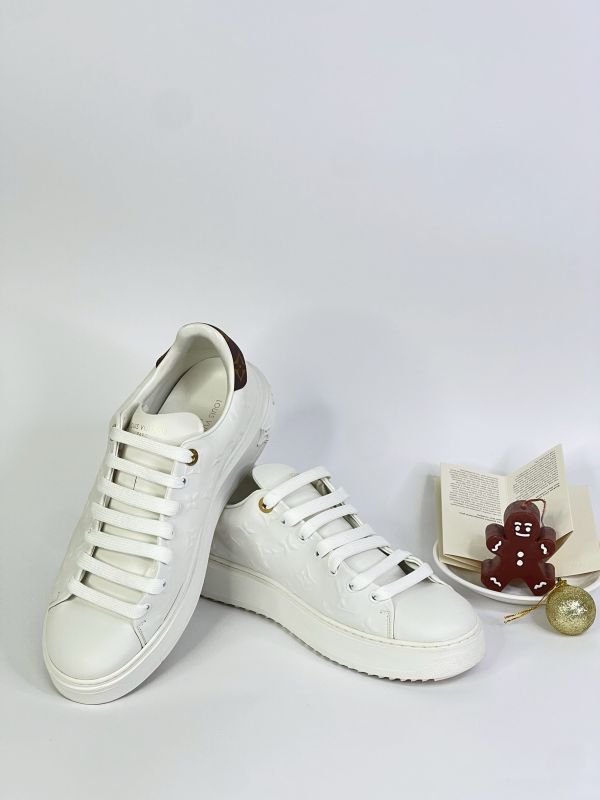 【9成新】LV TIME OUT 運動鞋  42號 