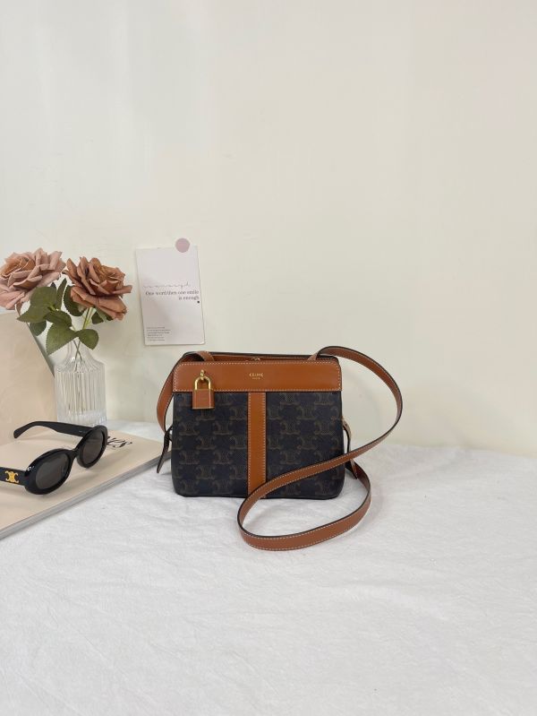 【分期0利率】CELINE Teen Cabas De France 鎖頭包【99成新】 