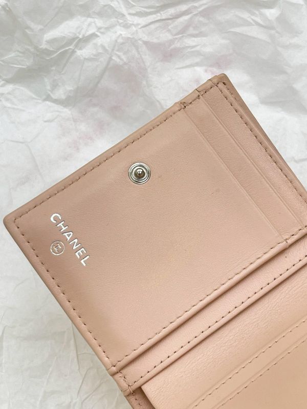 【9成新】Chanel 19 對開短夾 