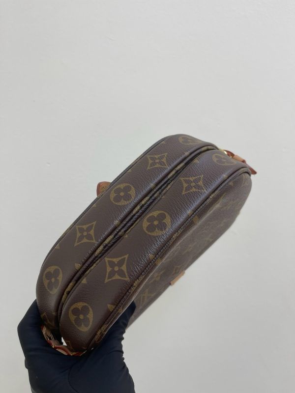 【95成新】LV Saumur BB 