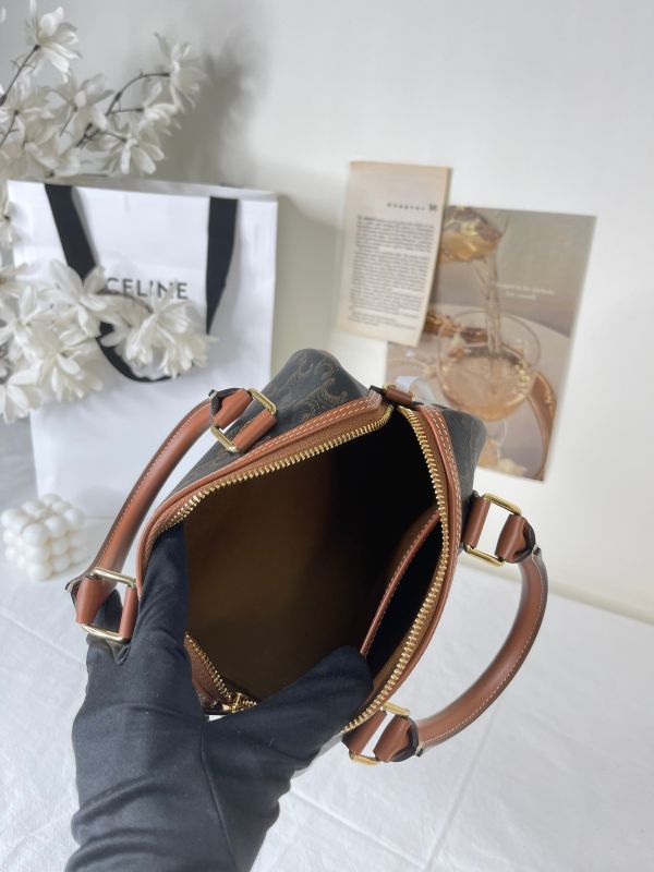 【分期0利率】CELINE 新款凱旋門老花SPEEDY小號【95成新】 