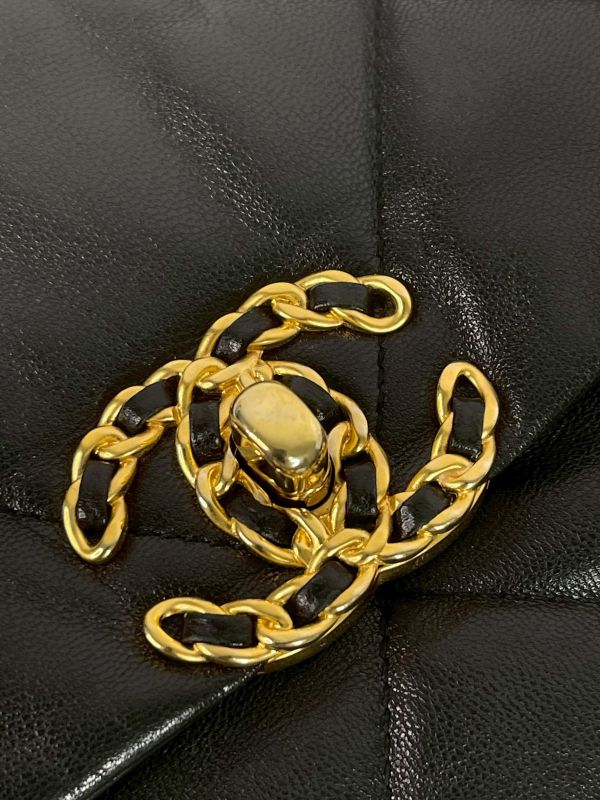 【9成新】CHANEL 19大型口蓋包 