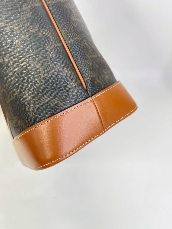 【95成新】CELINE TRIOMPHE老花小號水桶包 