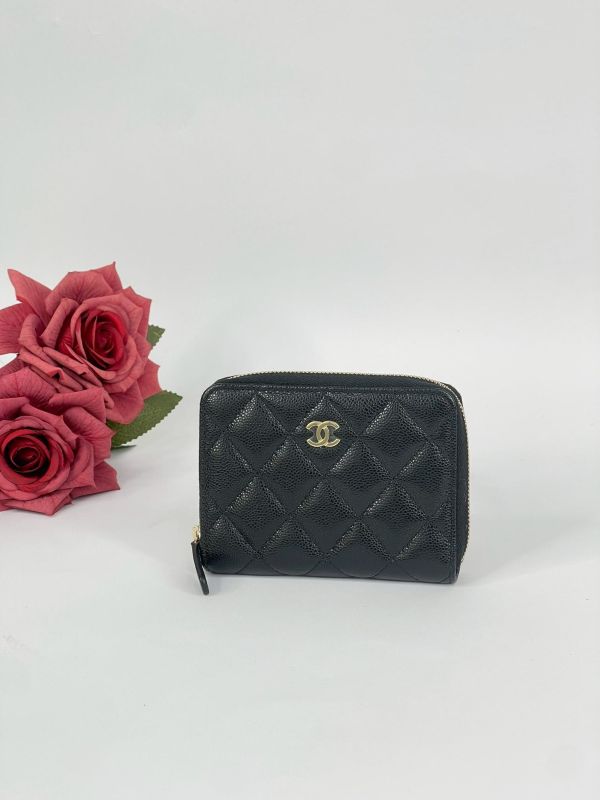 【全新品】CHANEL 魚子醬拉鍊對開短夾 