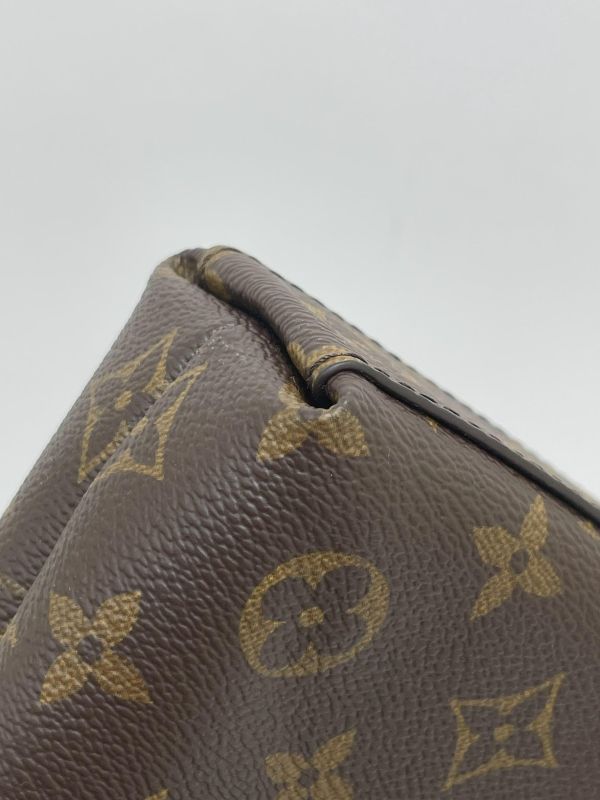 【全新品】LV Nano Madeleine 