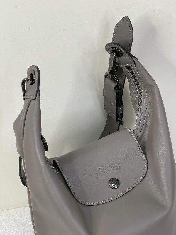 【95成新】LONGCHAMP Le Pliage Xtra 半月形單肩包 M 