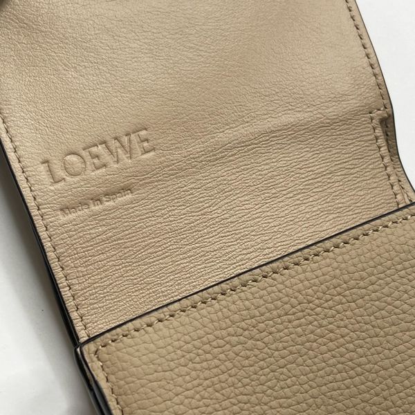 【12期0利率】LOEWE Anagram 卵石紋小牛皮對折短夾【台灣購證】【99成新】 