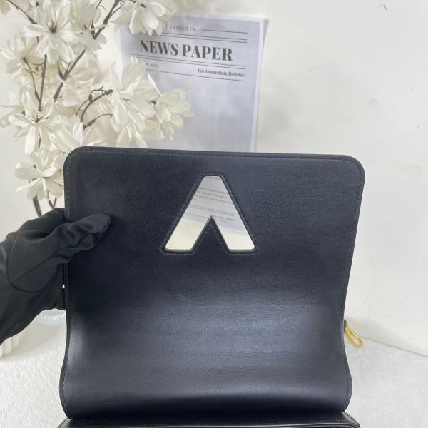 【12期0利率】LV Twist MM【23年7月台灣購證】【99成新】 