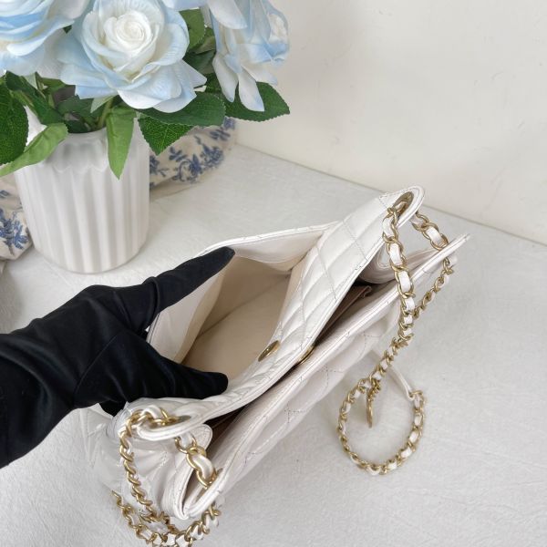 【12期0利率】CHANEL 油蠟皮天貓長背帶HOBO 中號【23年1月北京購證】【95成新】 