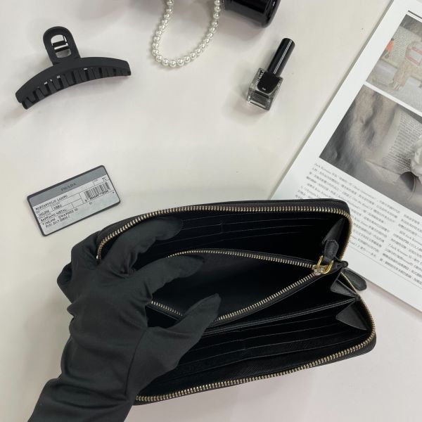 【12期0利率】PRADA18卡防刮長夾【8成新】 