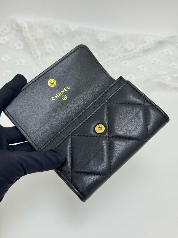 【9成新】CHANEL 19口蓋卡包 