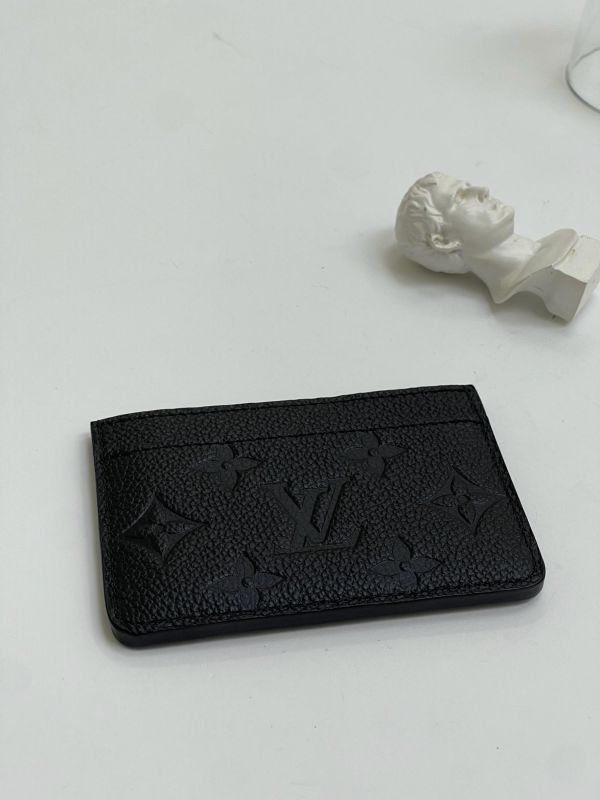 【未使用閒置品】LV Monogram Empreinte 皮革名片夾 
