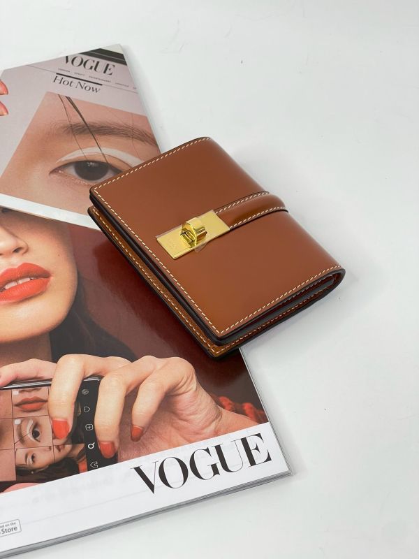 【未使用閒置品】CELINE 16翻蓋卡包 