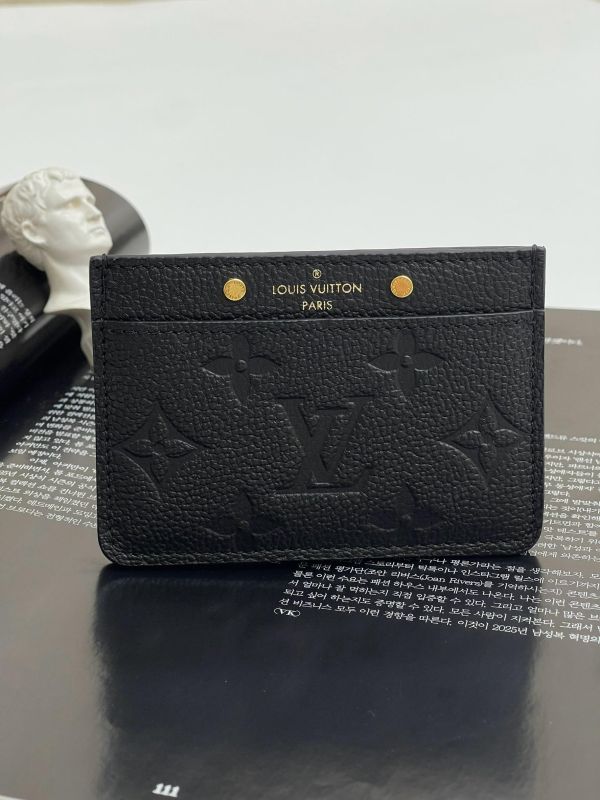 【未使用閒置品】LV Monogram Empreinte 皮革名片夾 
