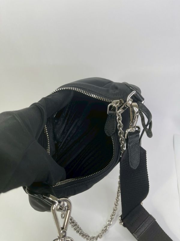 【9成新】PRADA Re-Edition 2005 Re-Nylon 手袋 