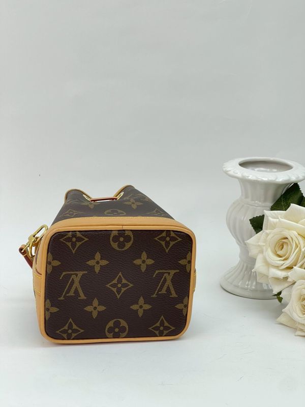 【9成新】LV Nano Noé 